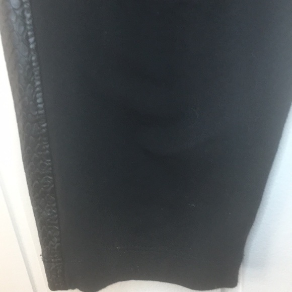 DKNYC faux leather /cotton leggings - Picture 7 of 10
